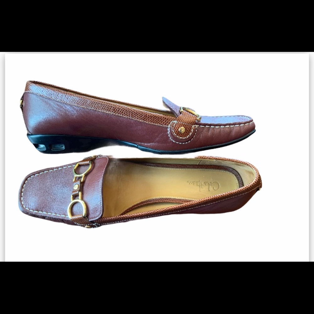 Cole Haan Brown cognac Loafers shiny textured leather with Gold Buckle